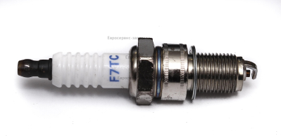 Свеча зажигания F7TC. 270960025. WERT G6500.БЭС3800-8000