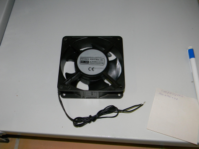 Вентилятор 120х120х38, 220В, 0.14А, L600, без разъёма. АИС 200ПАС