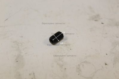 Винт M5х10 мм