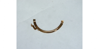 Пластина контактная