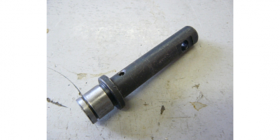 Вал ролика натяжителя