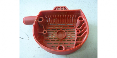 Крышка двигателя