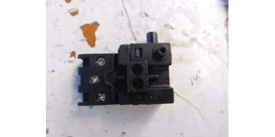 Выключатель KR1040 12(12)A ~250V 5E4