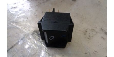 Выключатель KCD2-12/2  250V 12(10)A 5E4