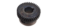 Шестерня D32.8хd12х23 Z37 N000-024-412 для пилы ЗПТ-210-1400 Л